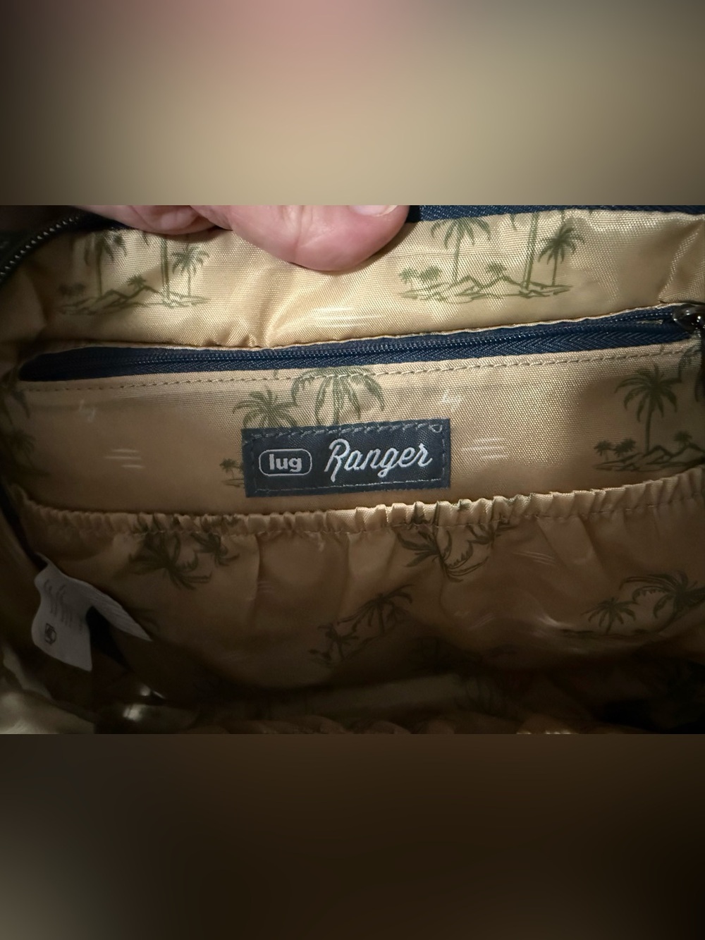 Lug Ranger in Tropical Multi - Picture 4 of 7